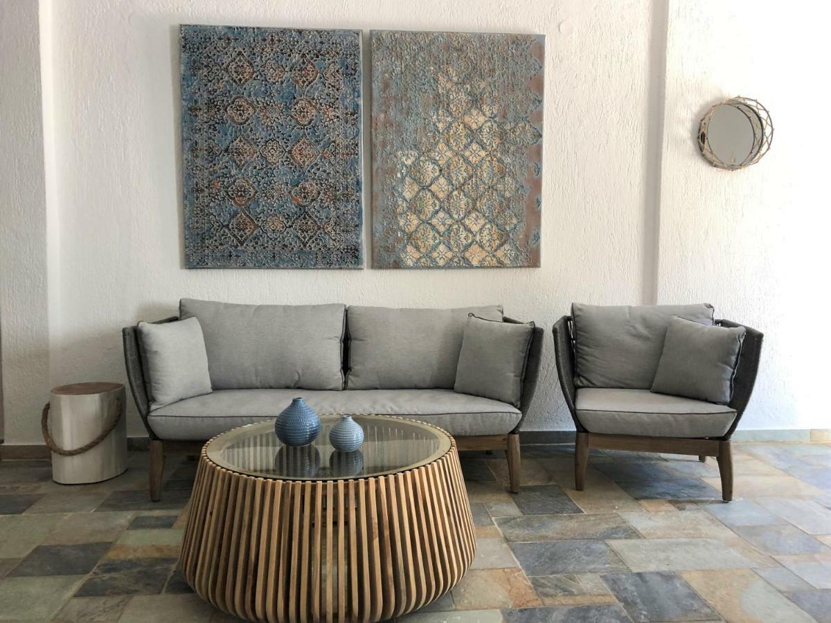Villa Spartias Skiathos Town Bagian luar foto
