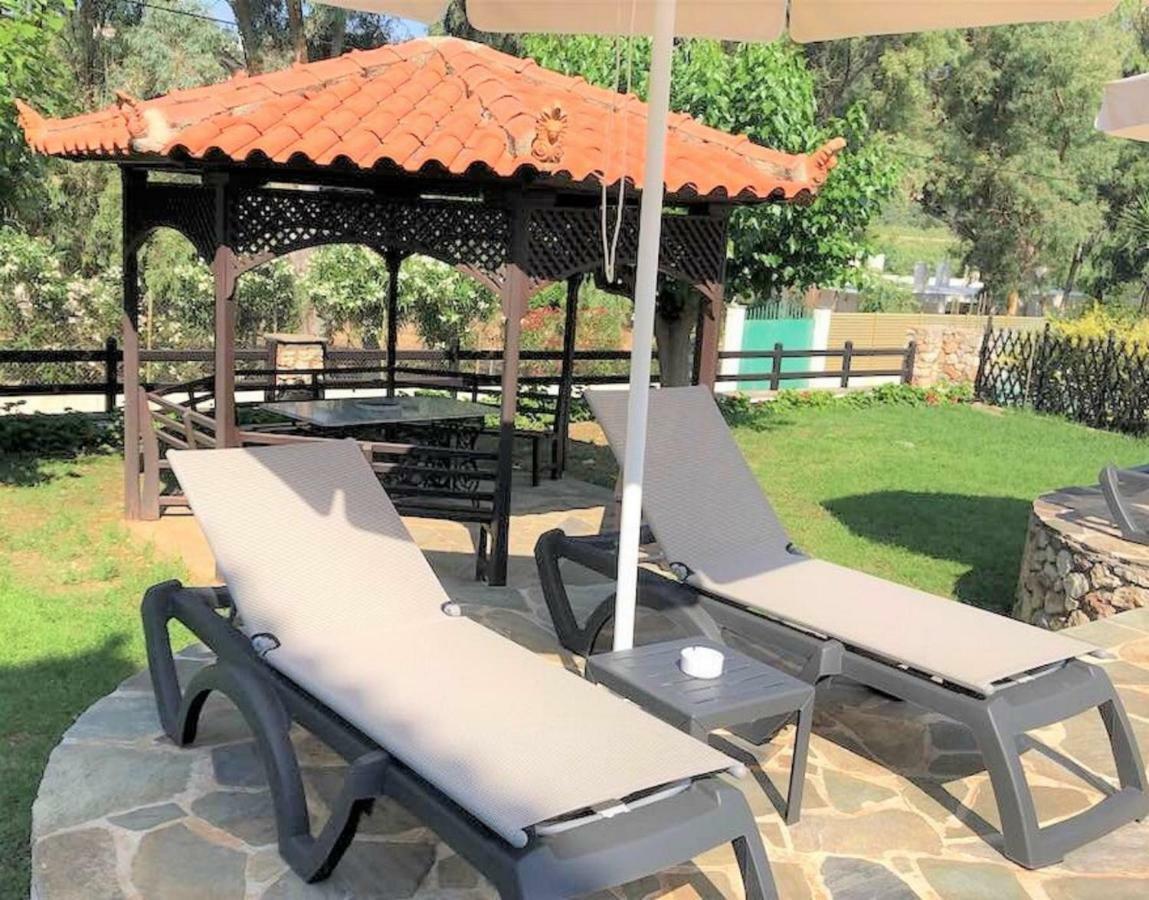 Villa Spartias Skiathos Town Bagian luar foto