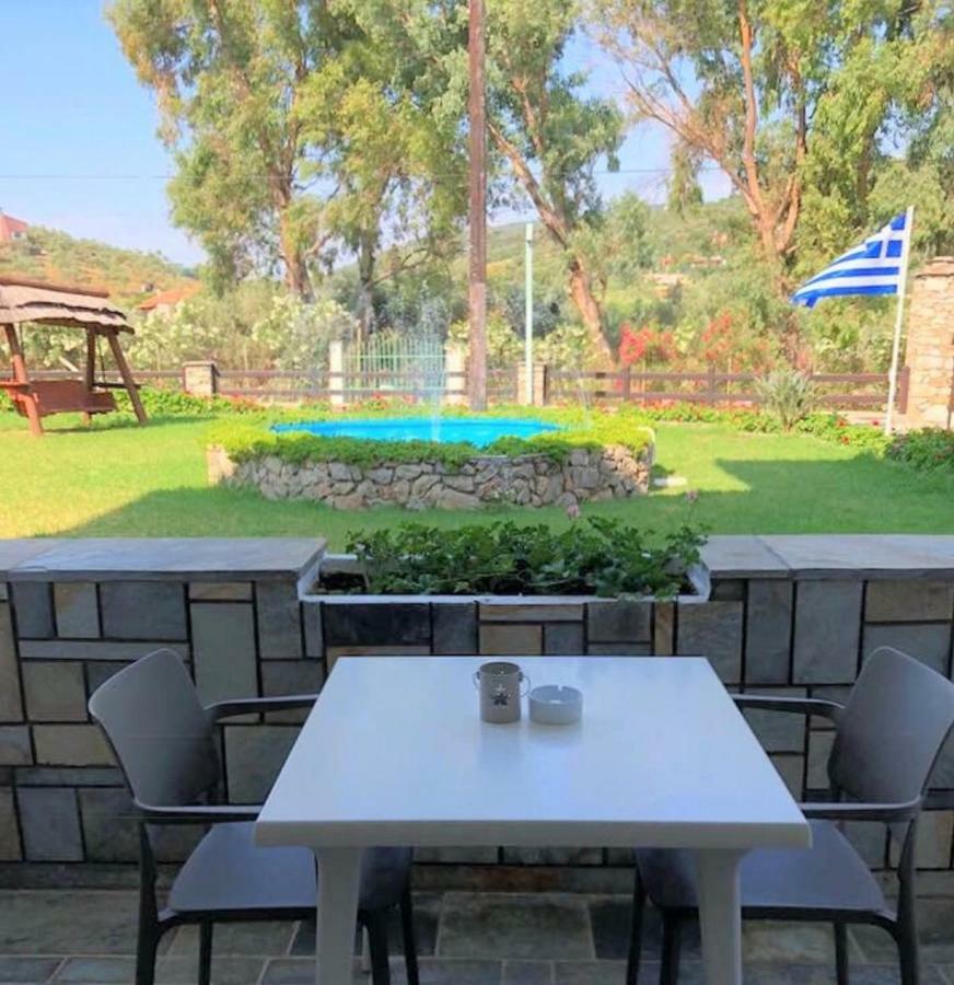 Villa Spartias Skiathos Town Bagian luar foto